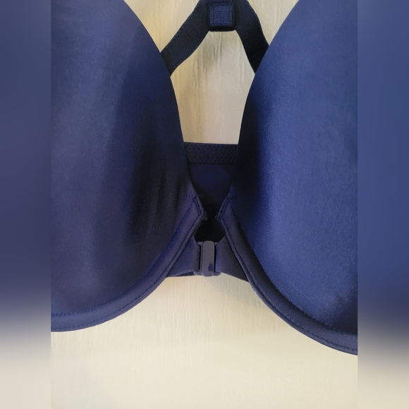 NWT Victoria's Secret Blue Perfect Coverage Front Close Strappy Back Bra 34DD - Picture 2 of 7